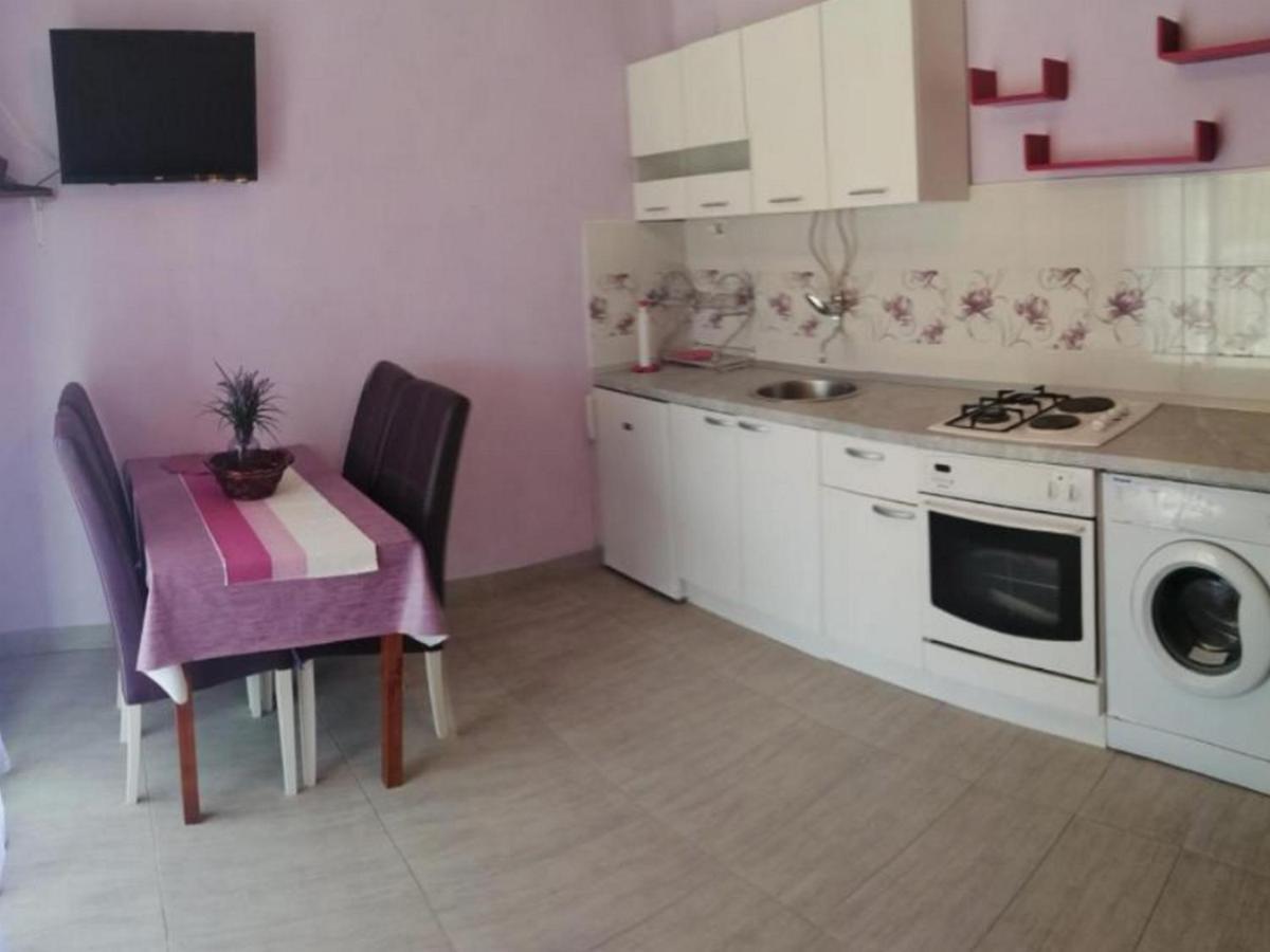 Apartments Katarina Vis Kültér fotó
