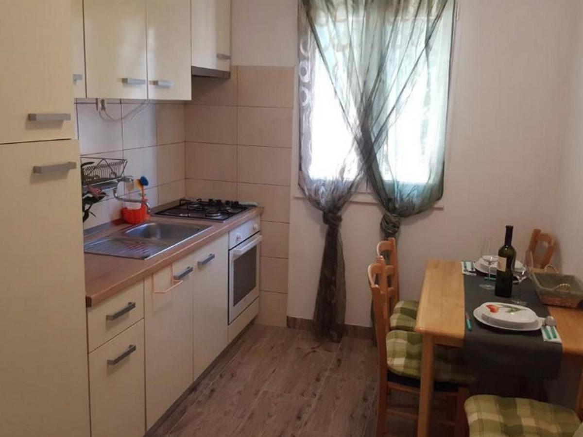 Apartments Katarina Vis Kültér fotó